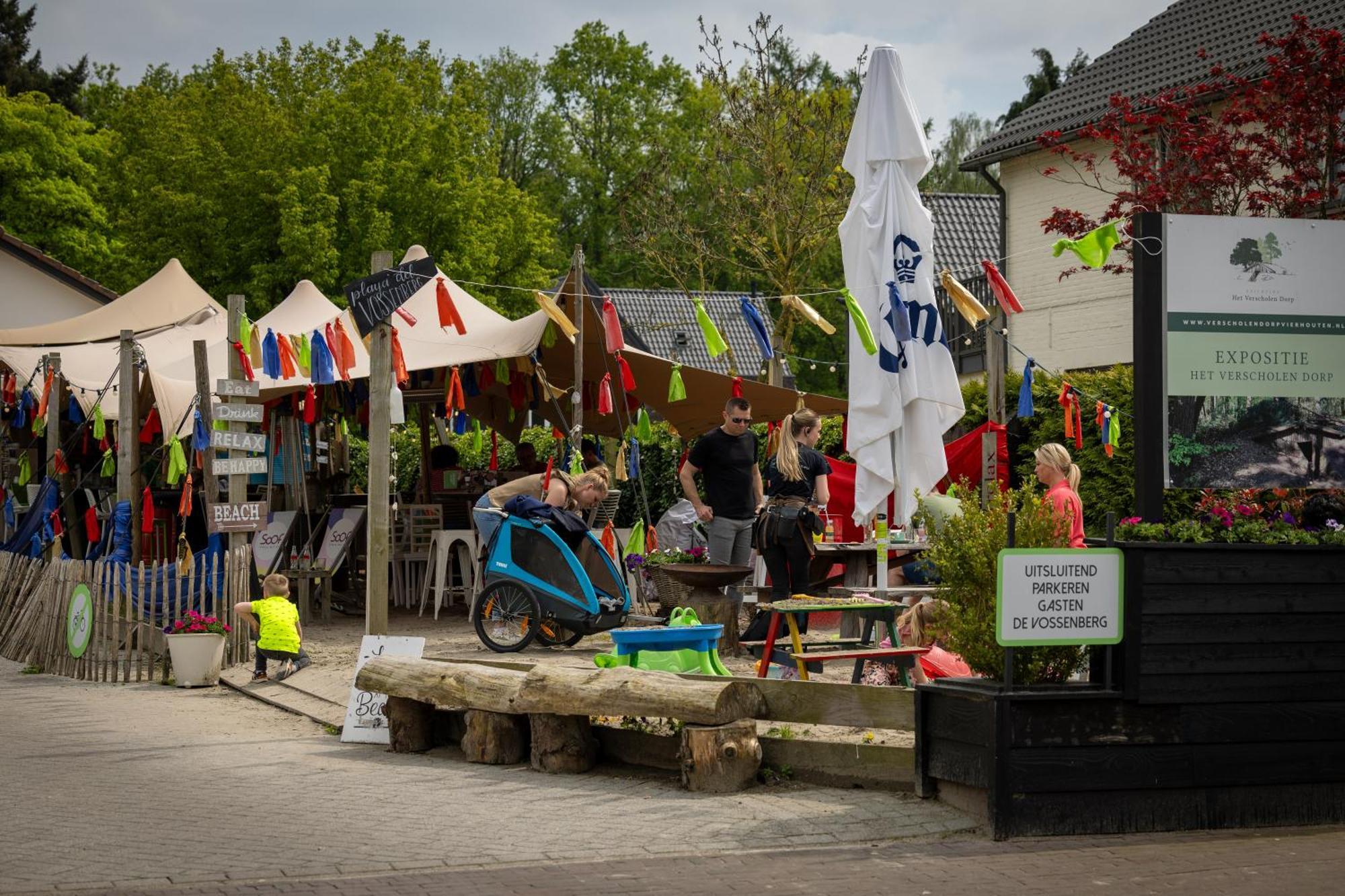 Hotel Restaurant 'De Vossenberg' Vierhouten Exterior photo